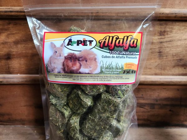 Cubos de Alfalfa prensados marca APET 750gr – x10unidades